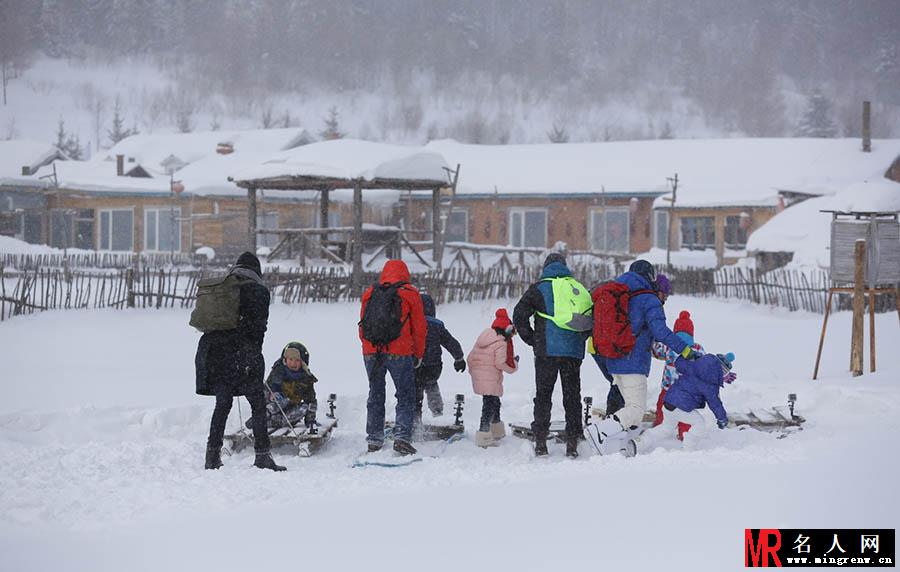 爸爸去哪儿东北站剧照 萌娃的白雪童话世界(1)