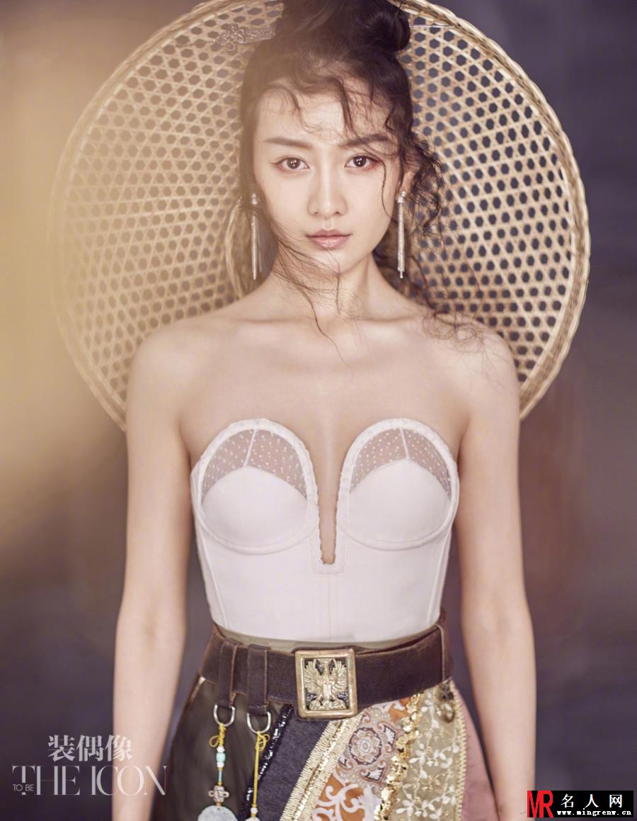 王鸥拍摄时尚大片 性感妩媚婀娜多姿(1)