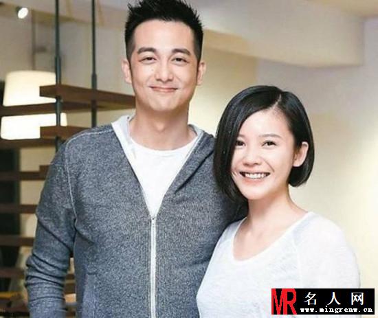 杨子姗吴中天恩爱合照甜蜜羡煞旁人(1)