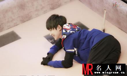 TFBOYS参加《疯狂的麦咭》 各种困难关卡恐怖来袭(1)