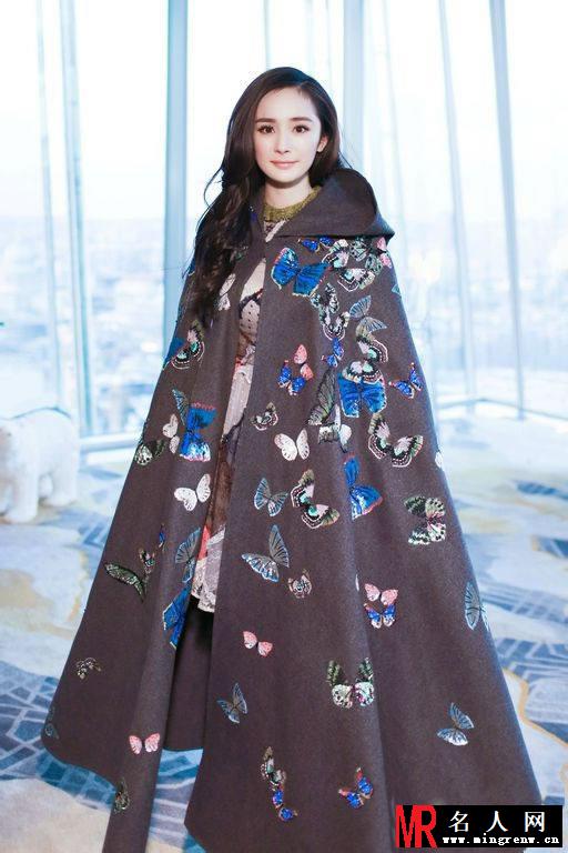 杨幂伦敦国际华语电影节花絮 时尚霓裳美艳动人(1)