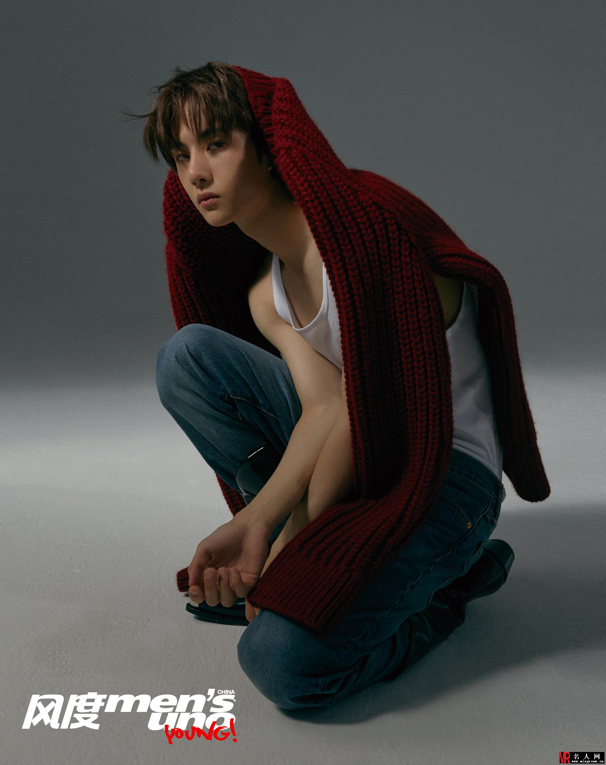王一博登《风度men’s uno young》金九封面(1)