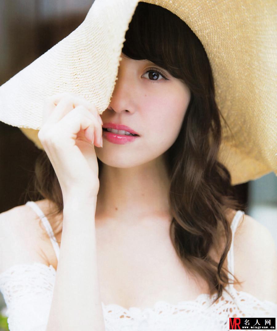 日本女星闺房写真 欲遮还露引人遐想(1)