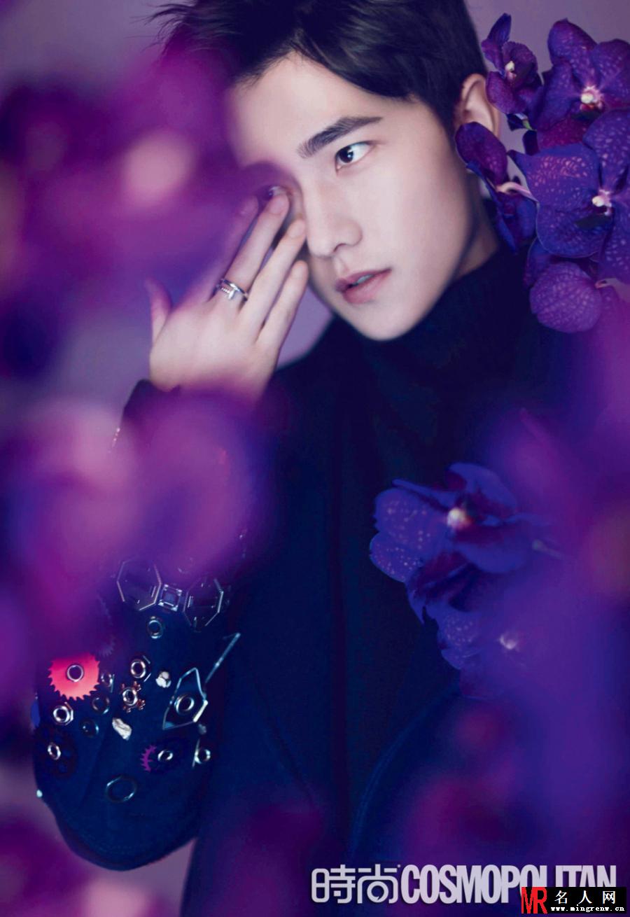 花一样的美男子！杨洋最新时尚写真(1)