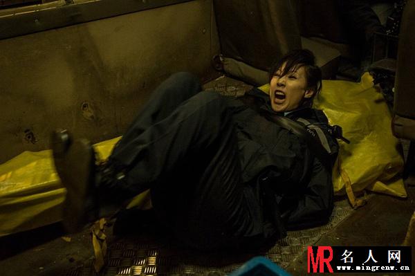 冲锋车2015年版女悍匪剧照(1)
