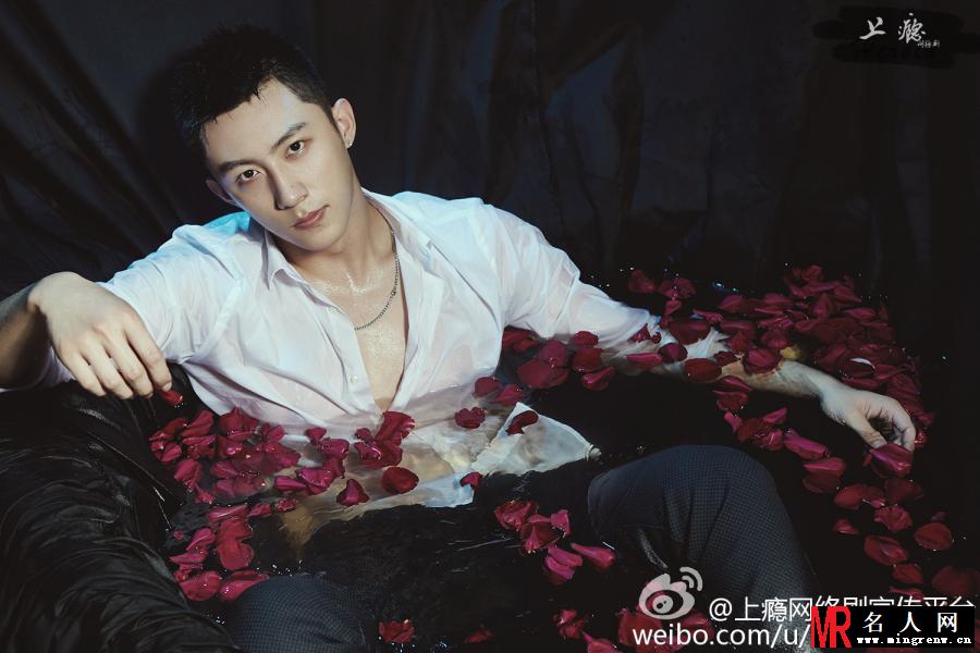 上瘾顾海剧照(1)