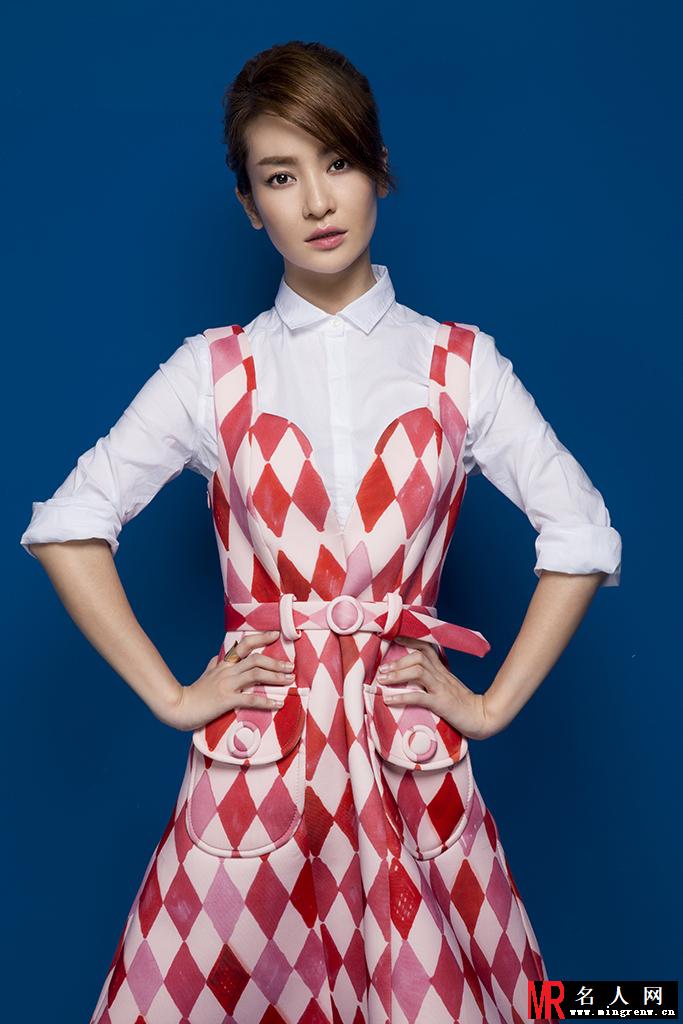 李晟田园风格写真 清新甜美(1)