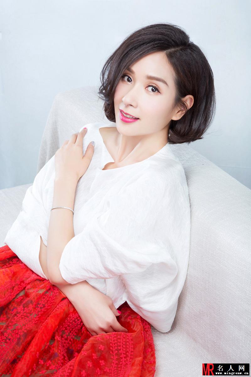 杨恭如居家大片 优雅不失妩媚高贵大气(1)