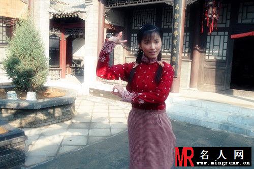 头牌菊仙剧照(1)