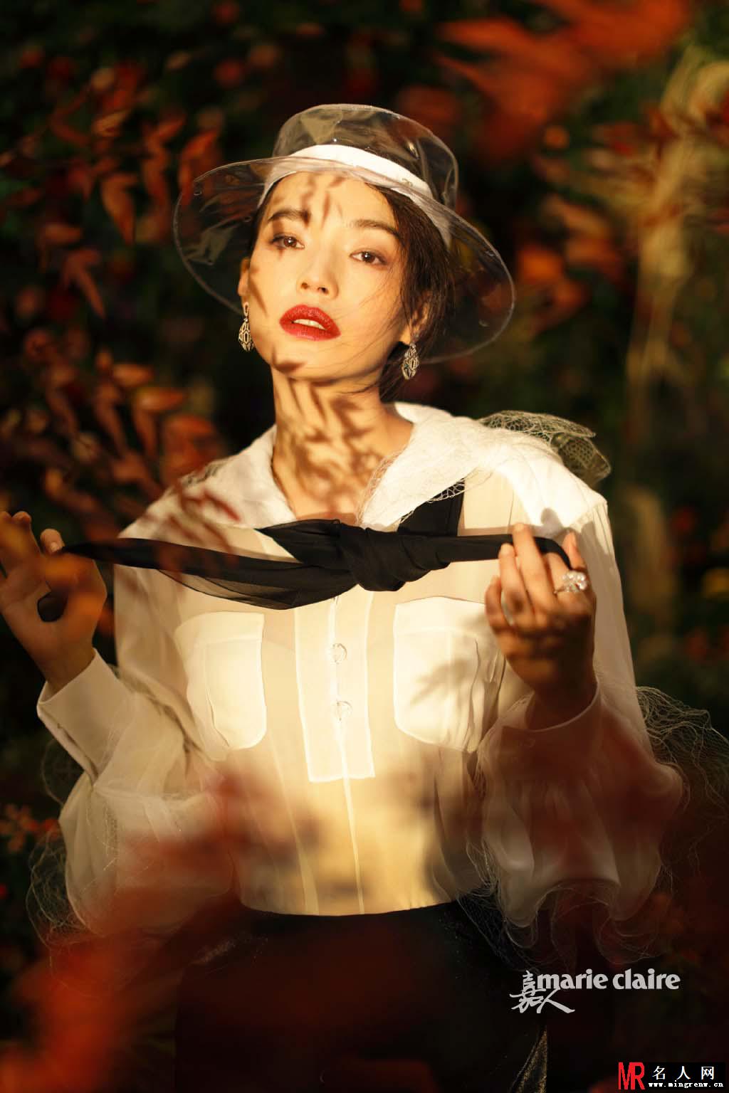 舒淇封面大片曝光 绝色女神烈焰红唇性感诱惑妩媚动人(1)