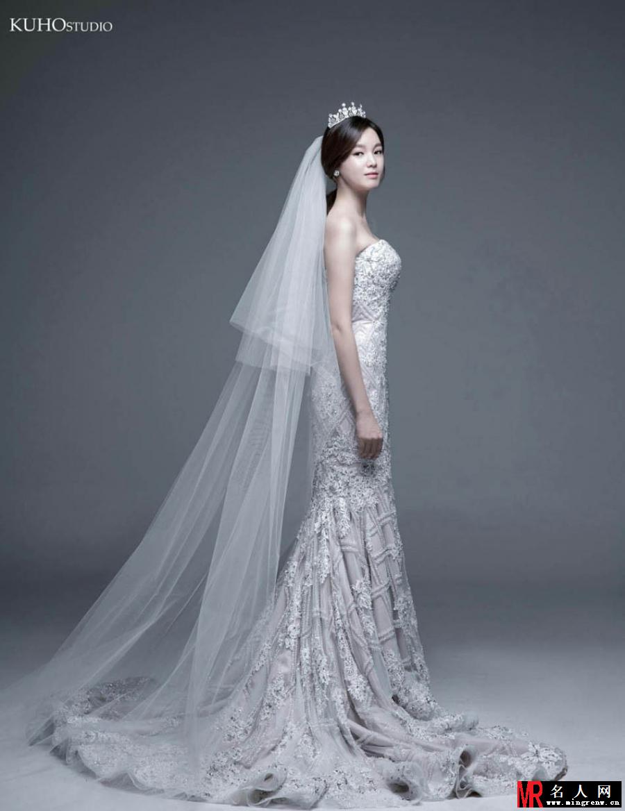 小美人郑佳恩唯美婚纱写真(1)