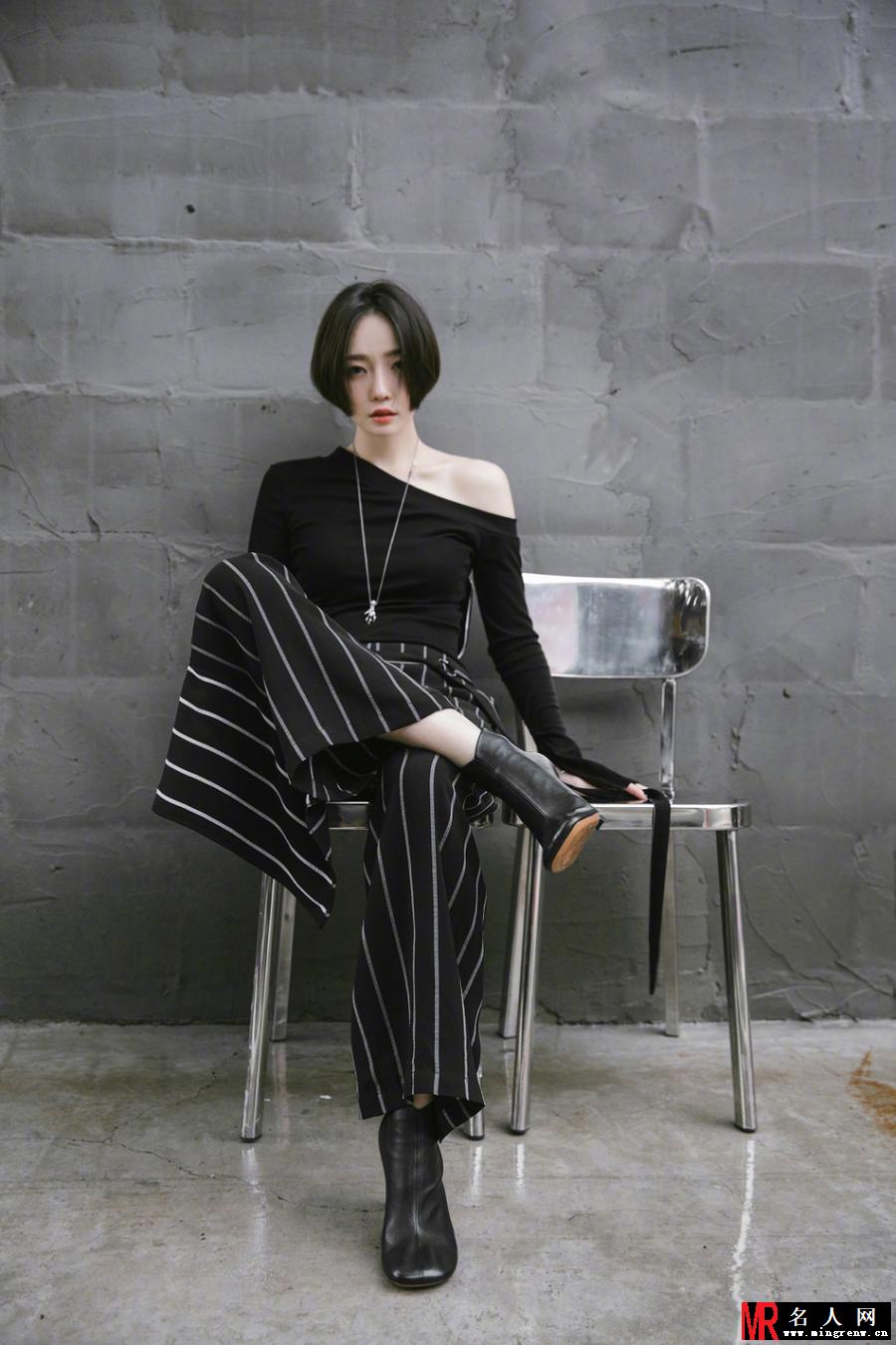 高晓松前妻自比“罗子君”遭打脸 晒美照玩转时髦风格(1)