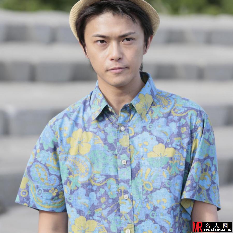 SUMMER NUDE矢井野孝至剧照(1)