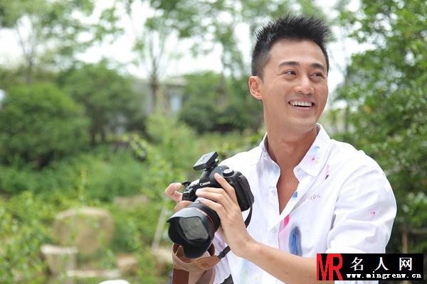 男人如衣服Owen/Lucky奥云剧照(1)