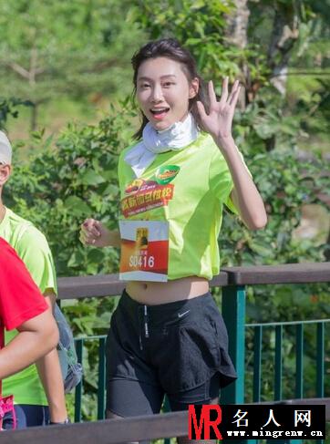 长腿女神李斯羽微博自拍全集(1)
