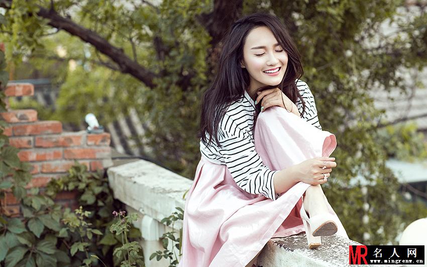 恬淡小美人康琳浠生日写真(1)