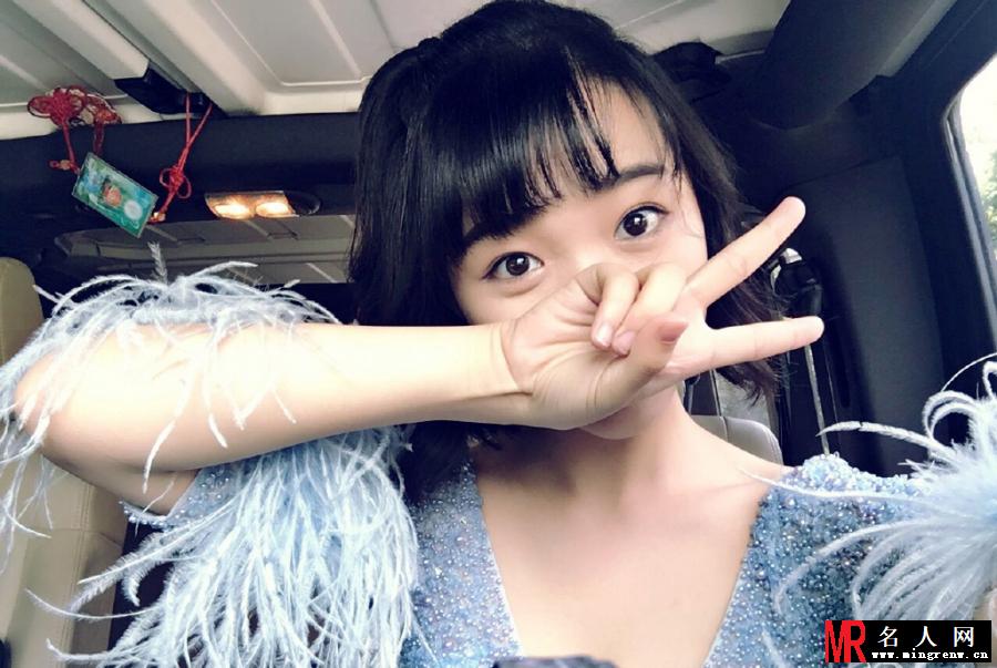 《恶魔少爷别吻我》萌小男饰演者郄路通生活照(1)