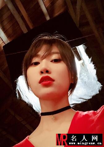 长腿女神李斯羽微博自拍全集(1)