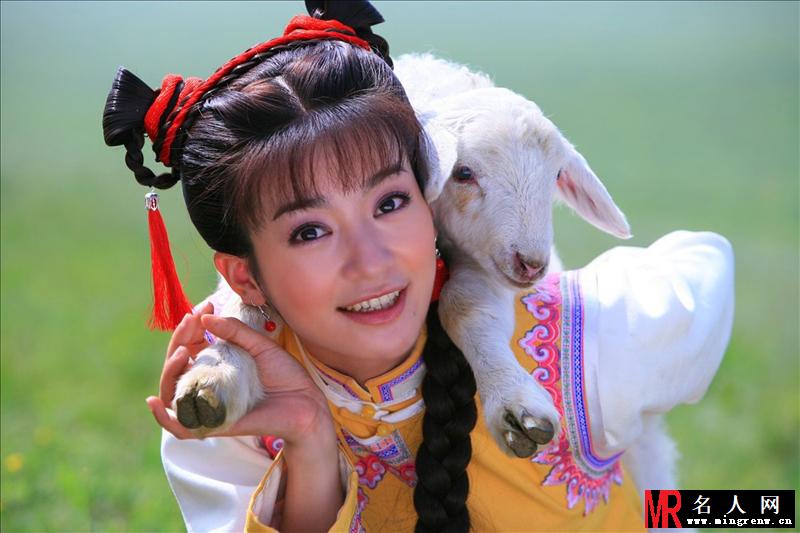 新还珠格格小燕子剧照(1)