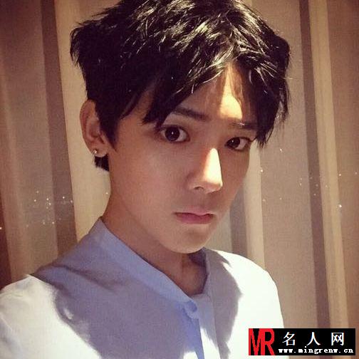 fresh极客少年团侯明昊生活照(1)