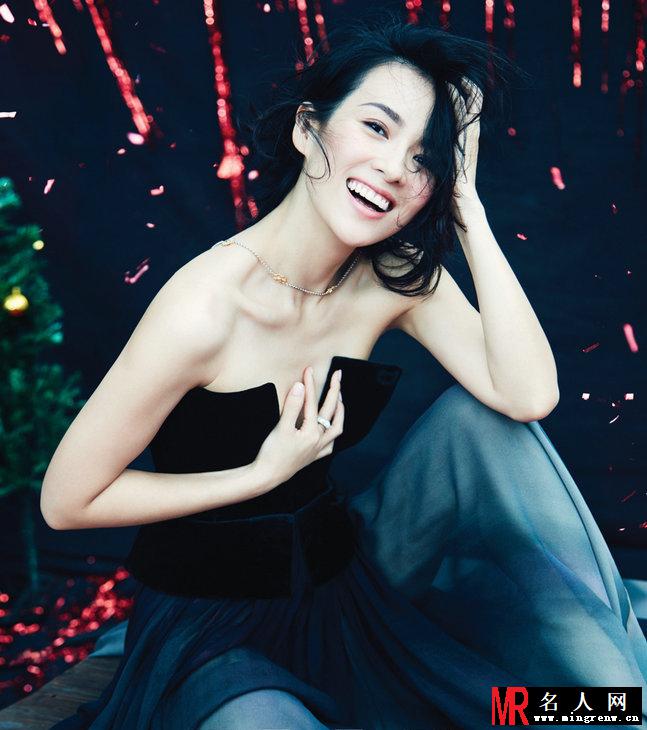 章子怡最新杂志封面大片 尽显妩媚大气(1)