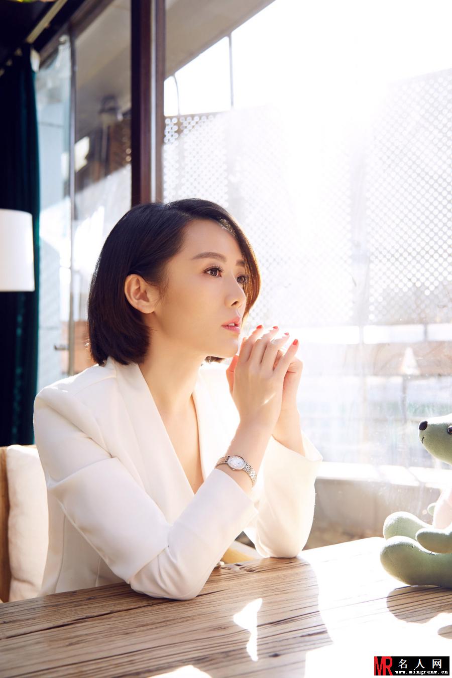 车永莉午后写真 沐浴阳光笑容恬淡(1)