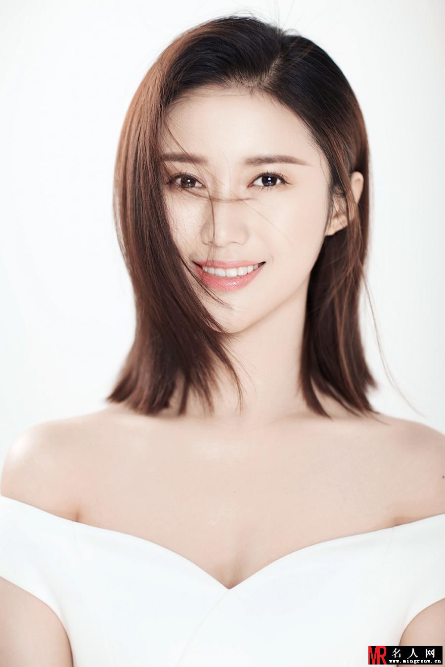 韩与诺玉女系写真公开 温婉大气彰显如兰气质(1)