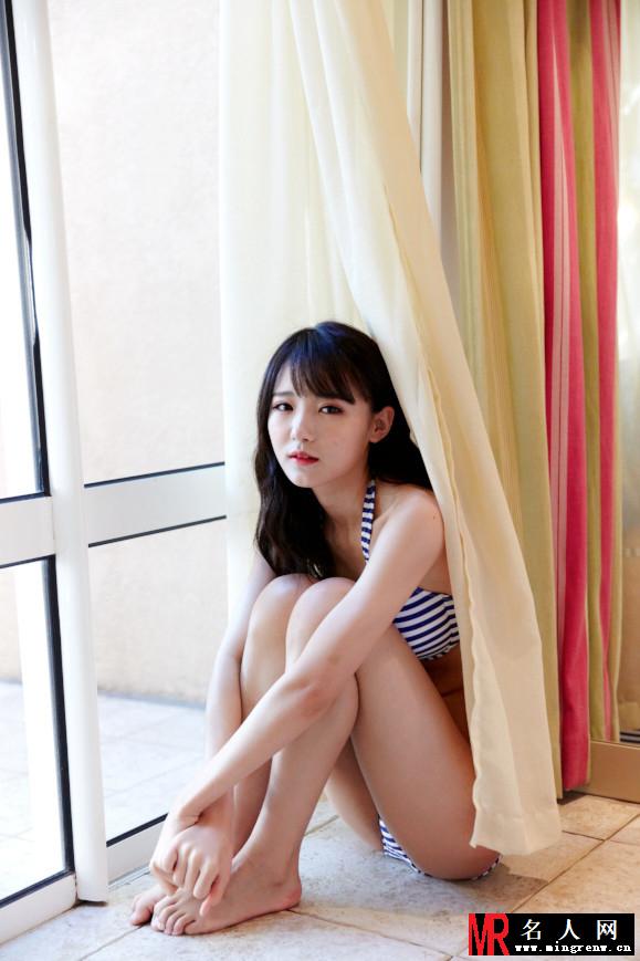 SNH48刘炅然比基尼写真 青春活力十足(1)