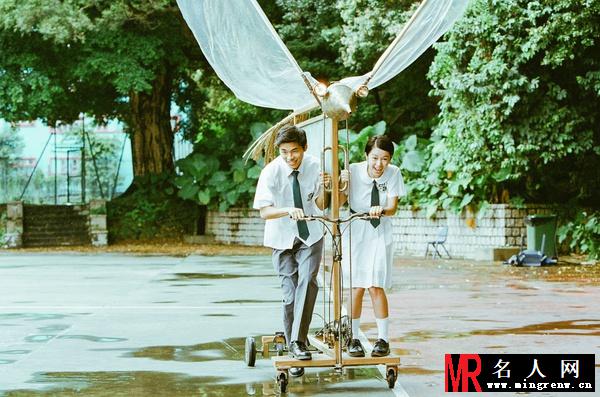 哪一天我们会飞少年彭盛华剧照(1)