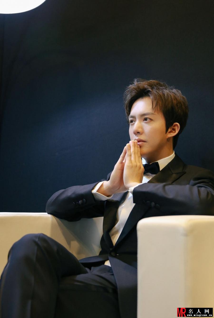 李云迪生日曝光写真 将再次开启中国巡演(1)