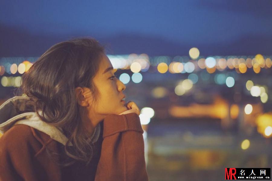 张雪迎甜美私照 眼神纯净惹人怜(1)