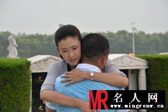 大年初一立春冯立春剧照(1)
