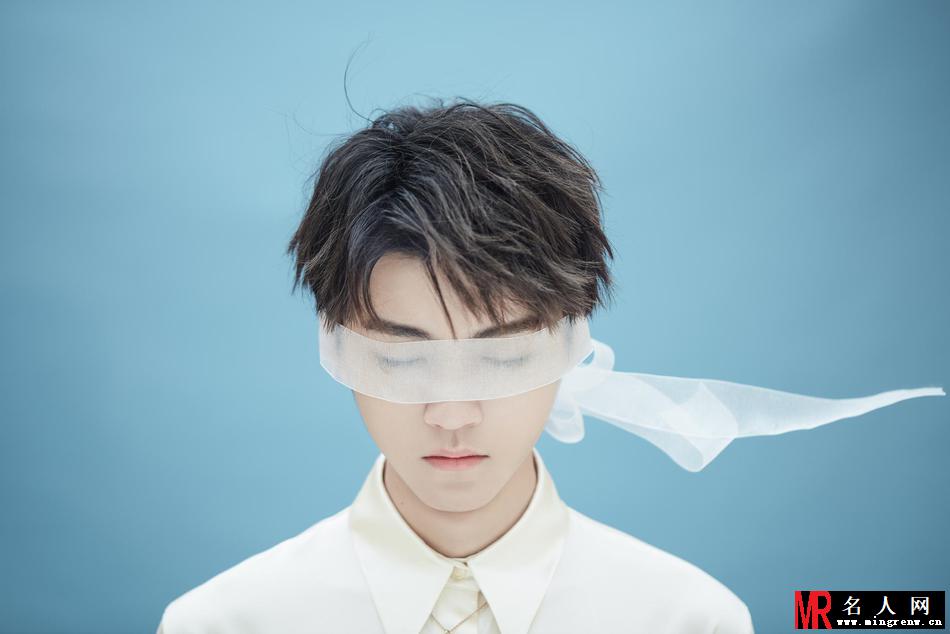 王俊凯19岁生日写真(1)