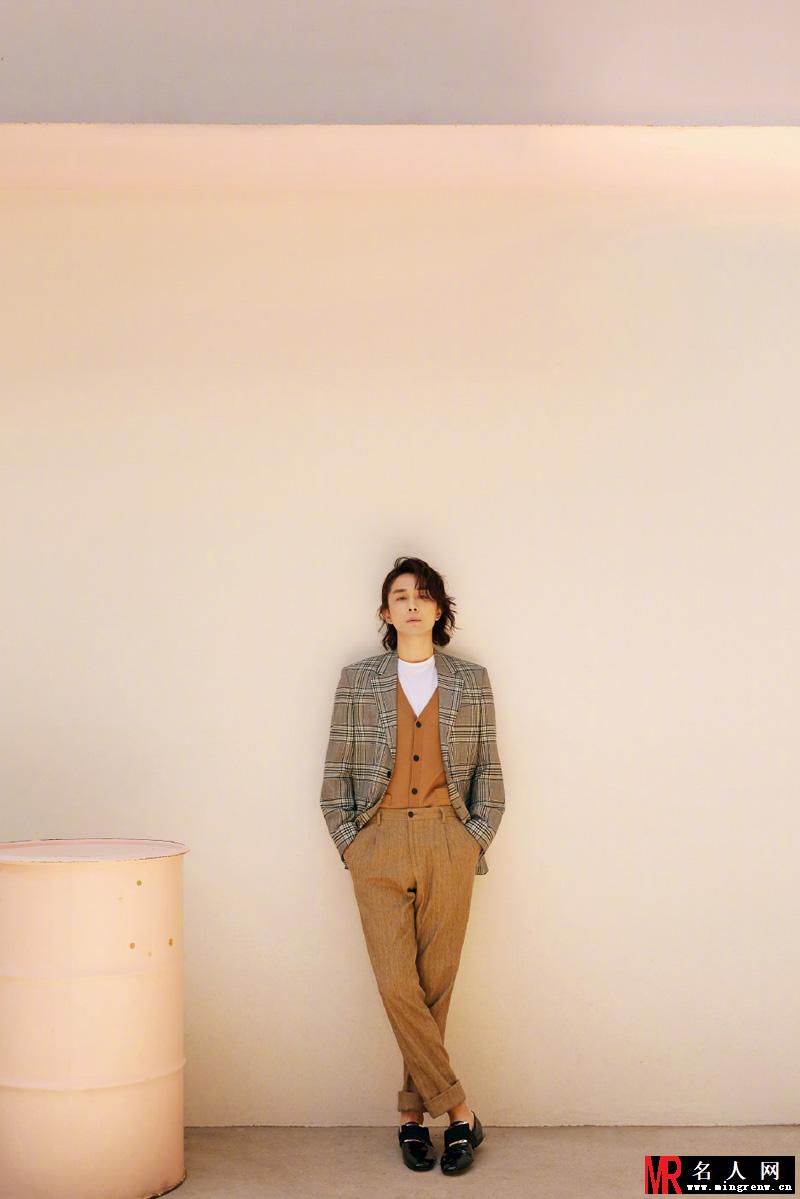 李承铉英伦风时尚写真图片 帅气有型(1)