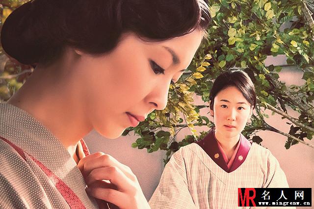 小小的家2014年版少女布宫多重剧照(1)