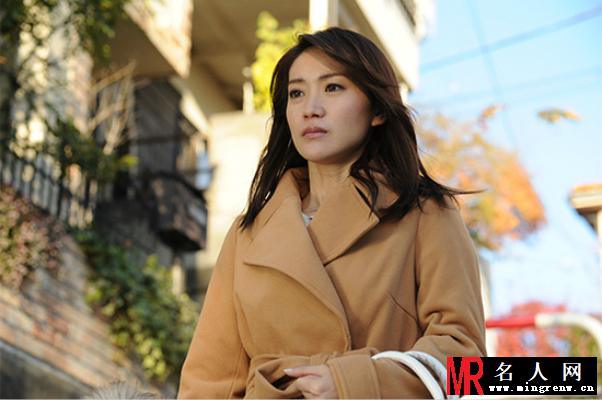 钱的战争2015年版青池树梢剧照(1)