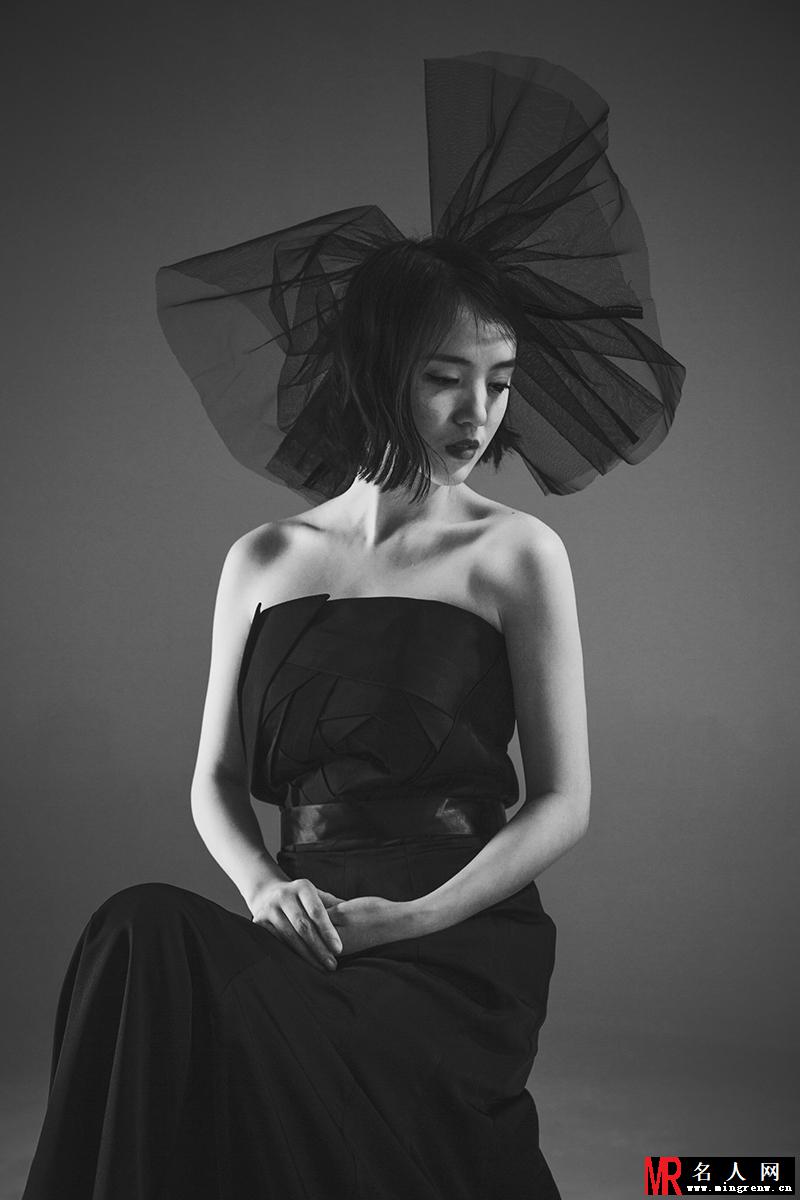 蒋蕊泽婚纱主题写真 演绎别样风情(1)