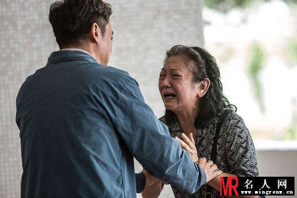 暴疯语方惠玲母亲剧照(1)