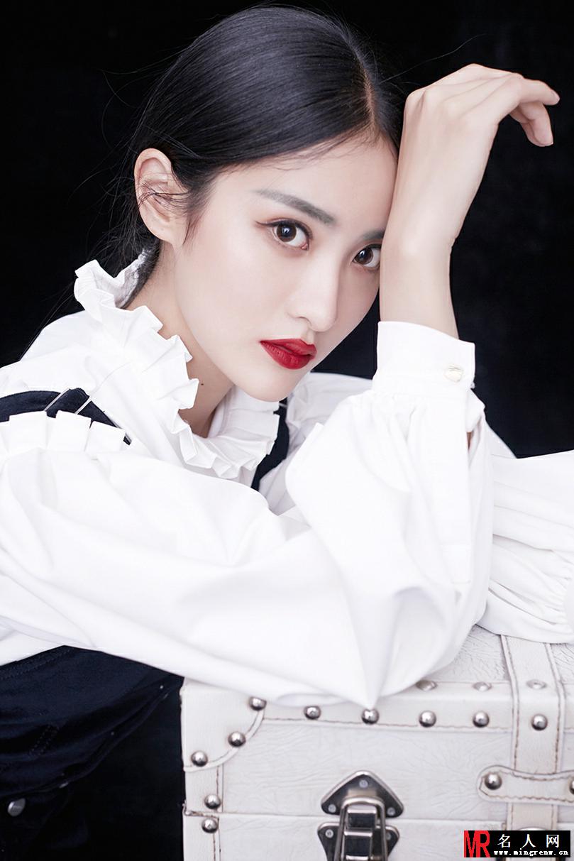 赖雨濛写真清丽脱俗(1)