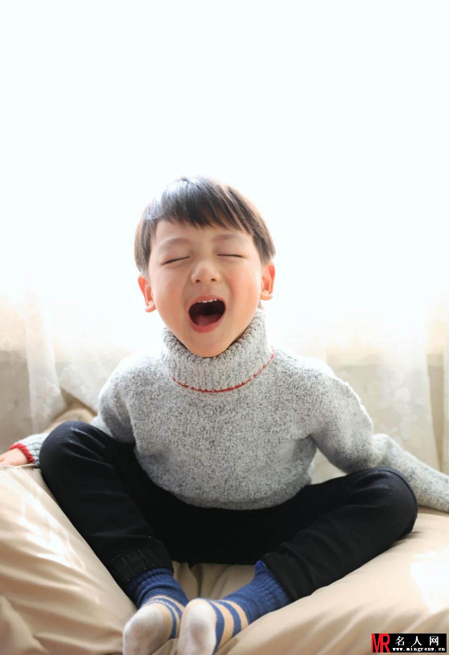 萌版李敏镐？小亮仔最新写真(1)