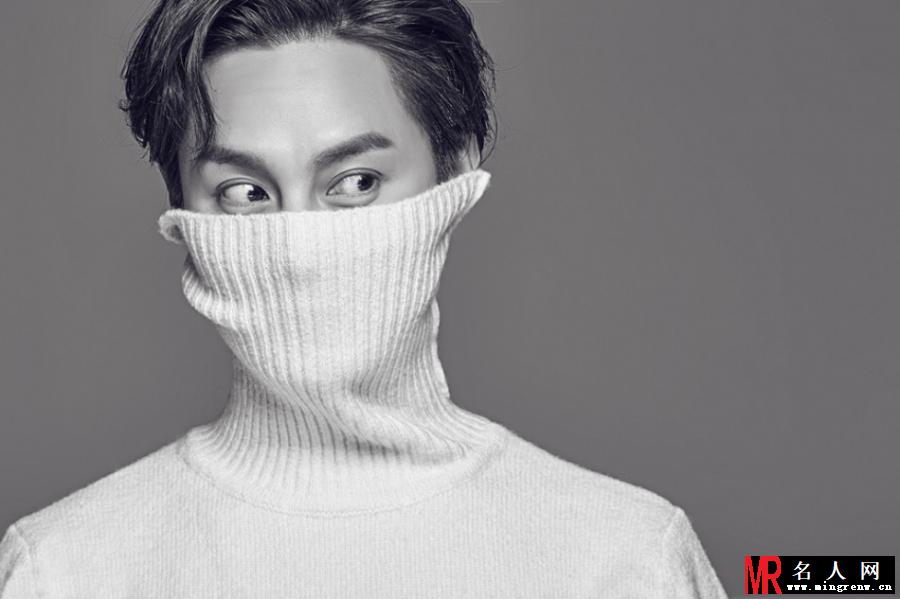 尹正曝黑白写真 气质颜值双爆表(1)