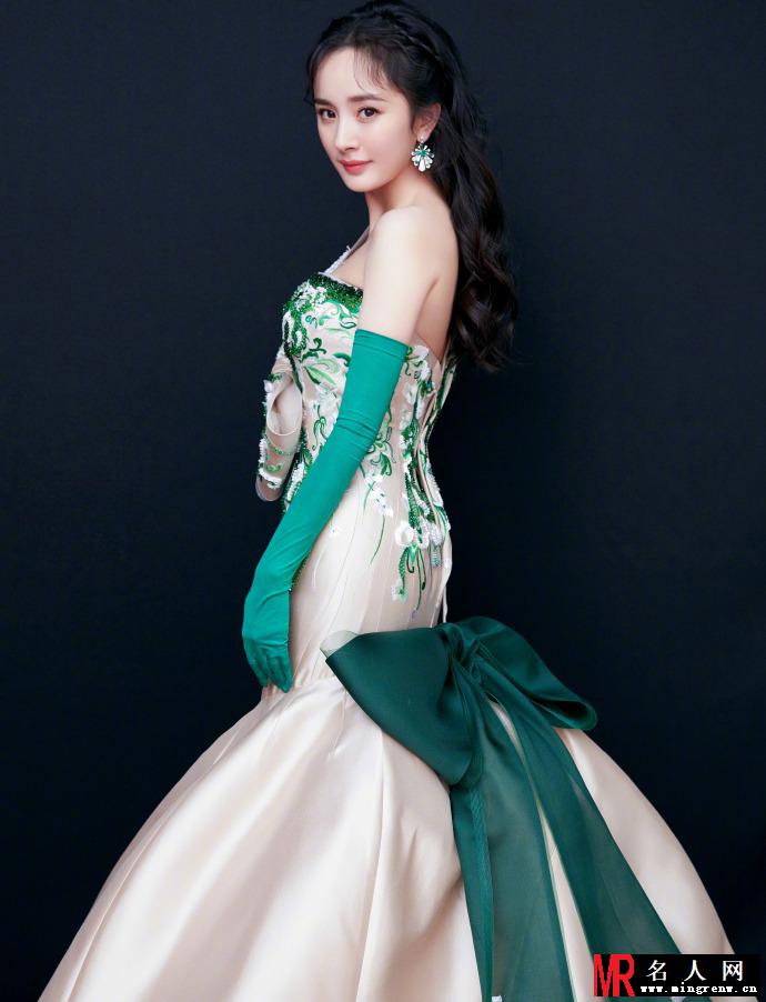 杨幂妙曼身姿性感写真图片(1)
