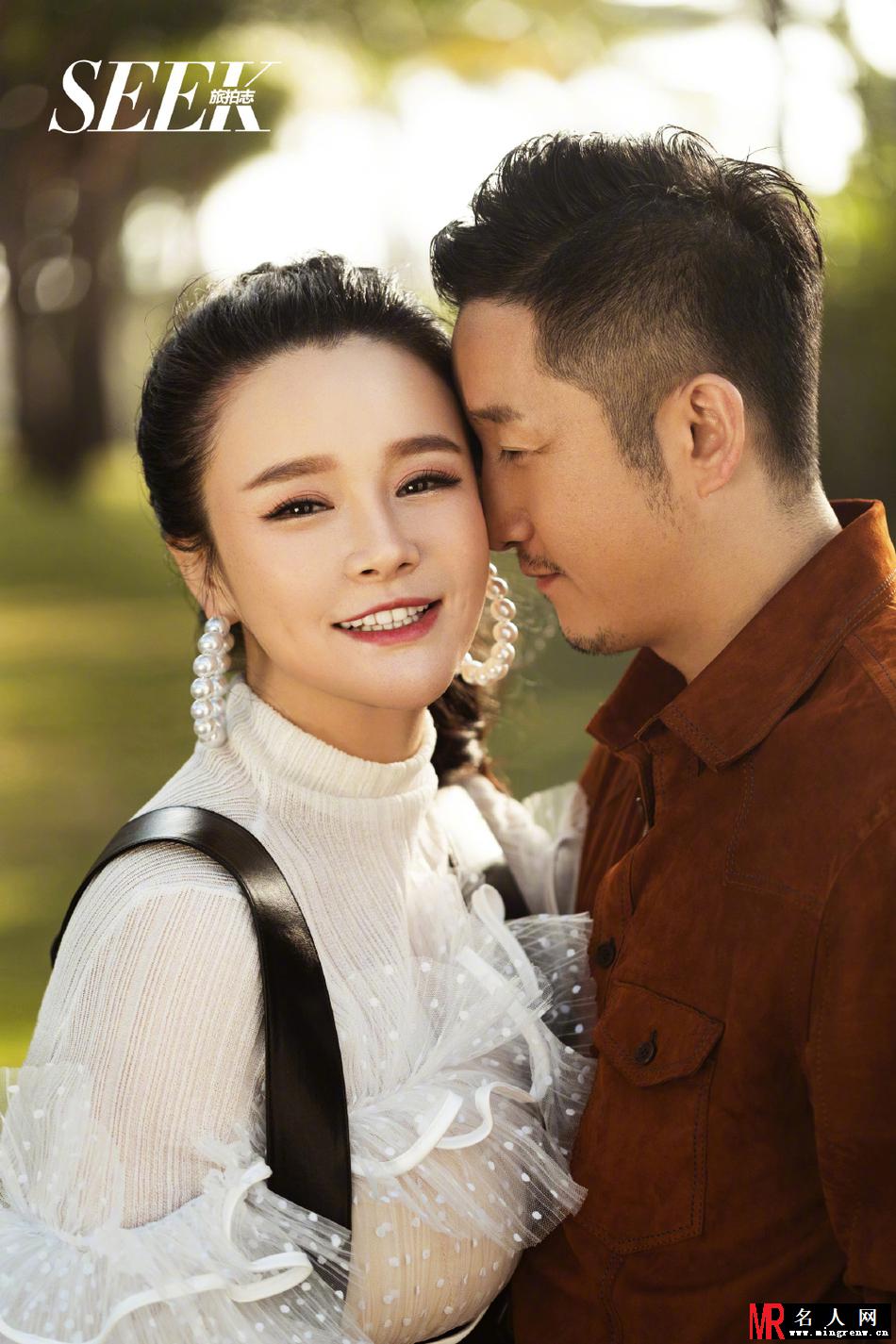 冉莹颖结婚八周年 与邹市明热拥接吻恩爱甜蜜(1)