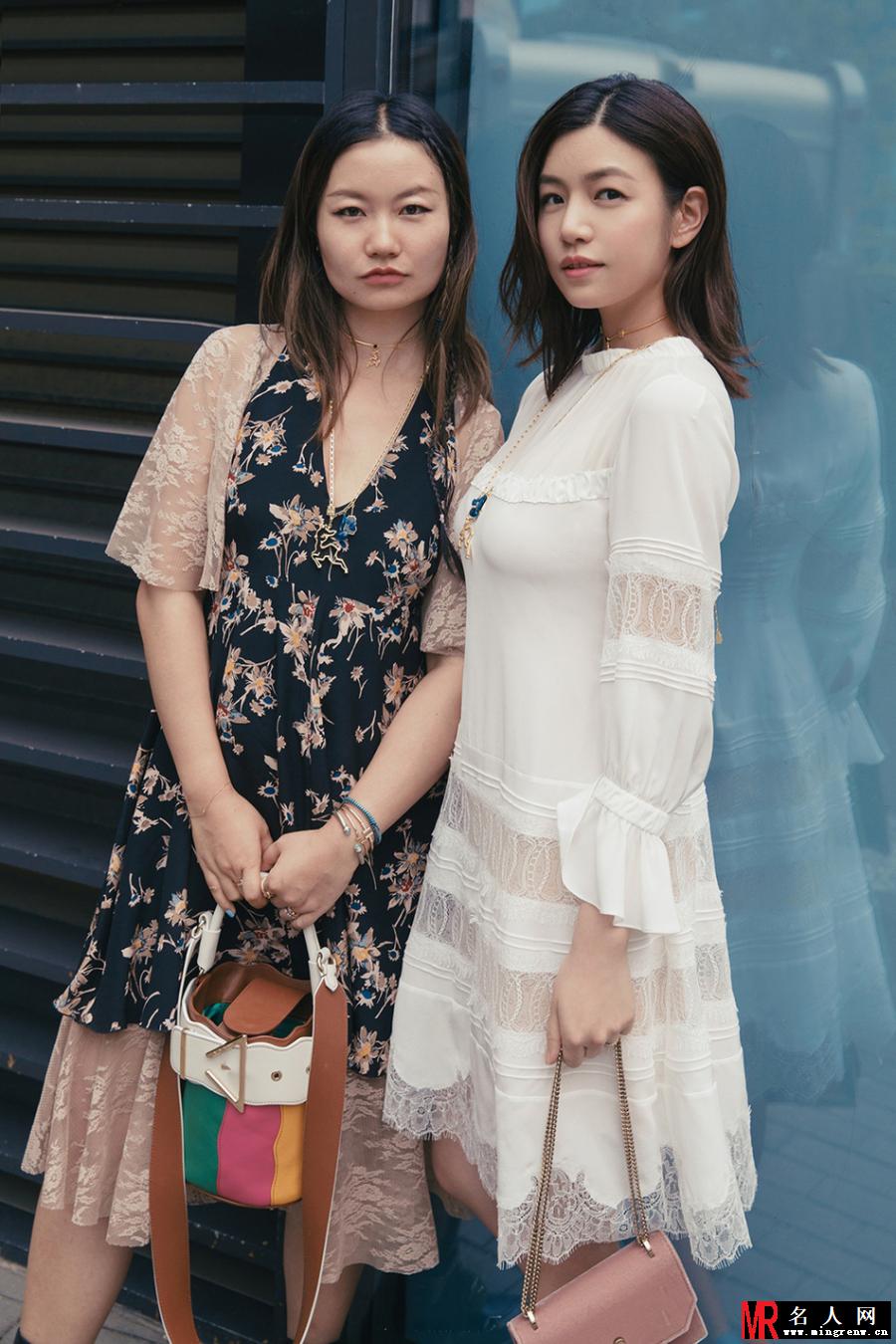 陈妍希夏日街拍 蕾丝长裙秀美腿尽显温婉好气质(1)