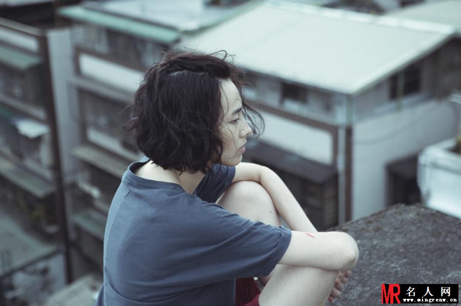 念念育美剧照(1)
