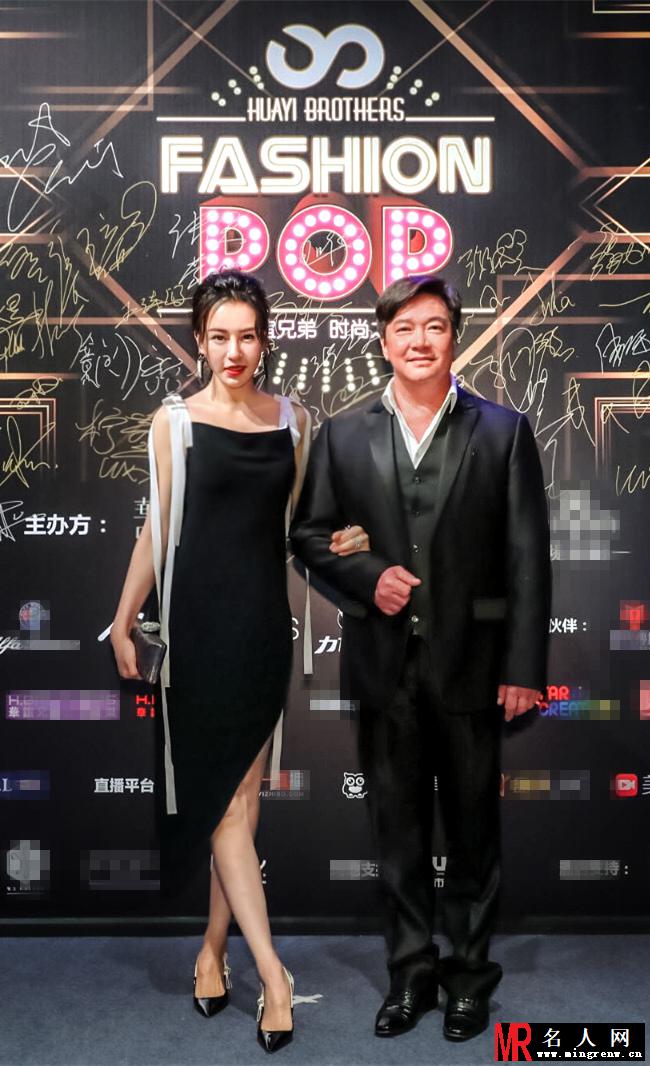母其弥雅气场全开 略显冷艳酷劲十足(1)