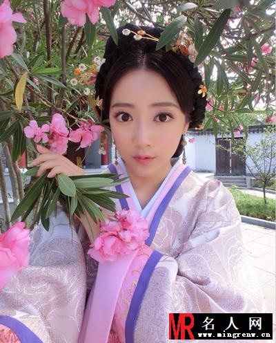 卫子夫姚姬剧照(1)