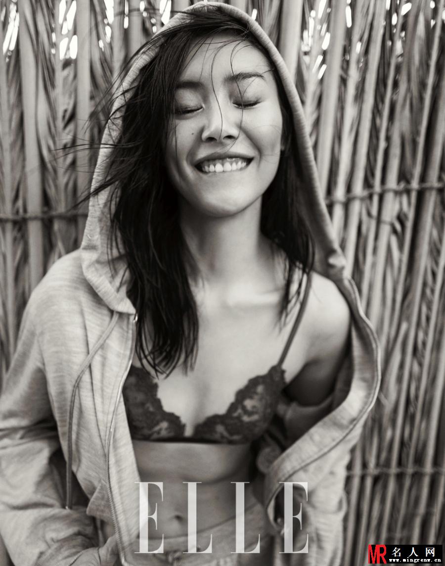 刘雯《ELLE》3月刊杂志封面大片(1)