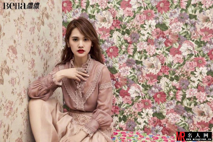 杨丞琳红唇美艳温婉清甜 小女人味十足(1)