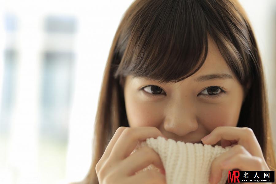 西野七濑白裙写真 气质清新纯美(1)